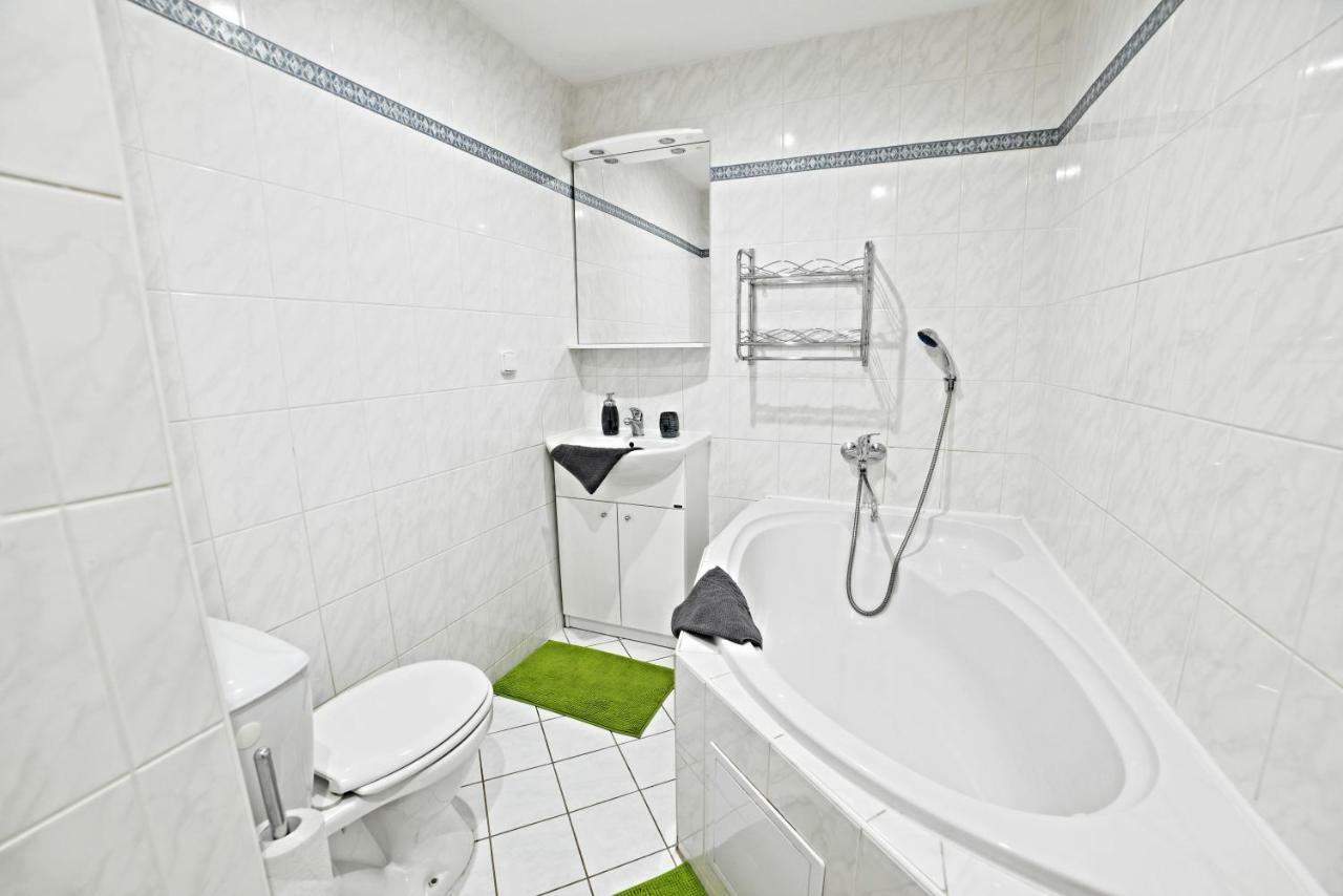 Apartmany 2+1 U Klinovce Kovarska Bagian luar foto