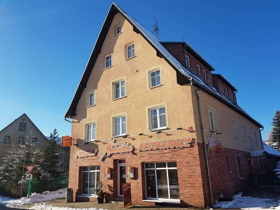Apartmany 2+1 U Klinovce Kovarska Bagian luar foto